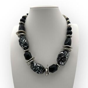 Chunky beaded necklace black and silver color costume